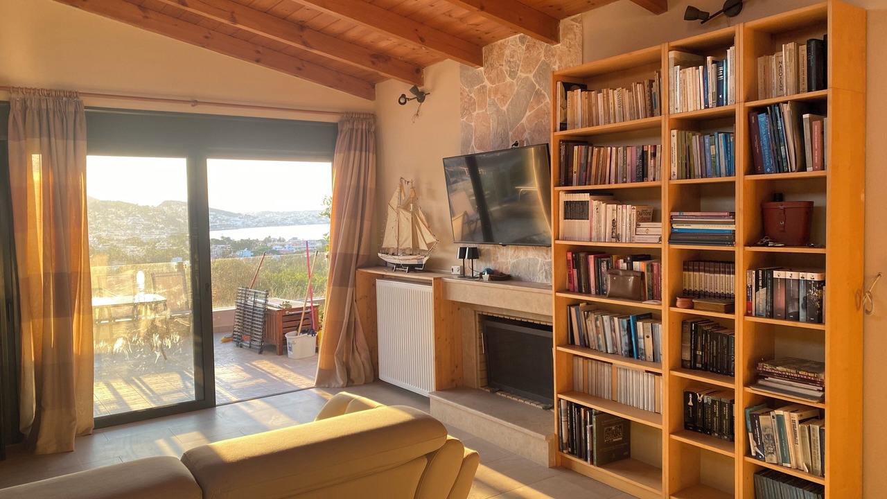 Photo of Livingroom in Porto Rafti