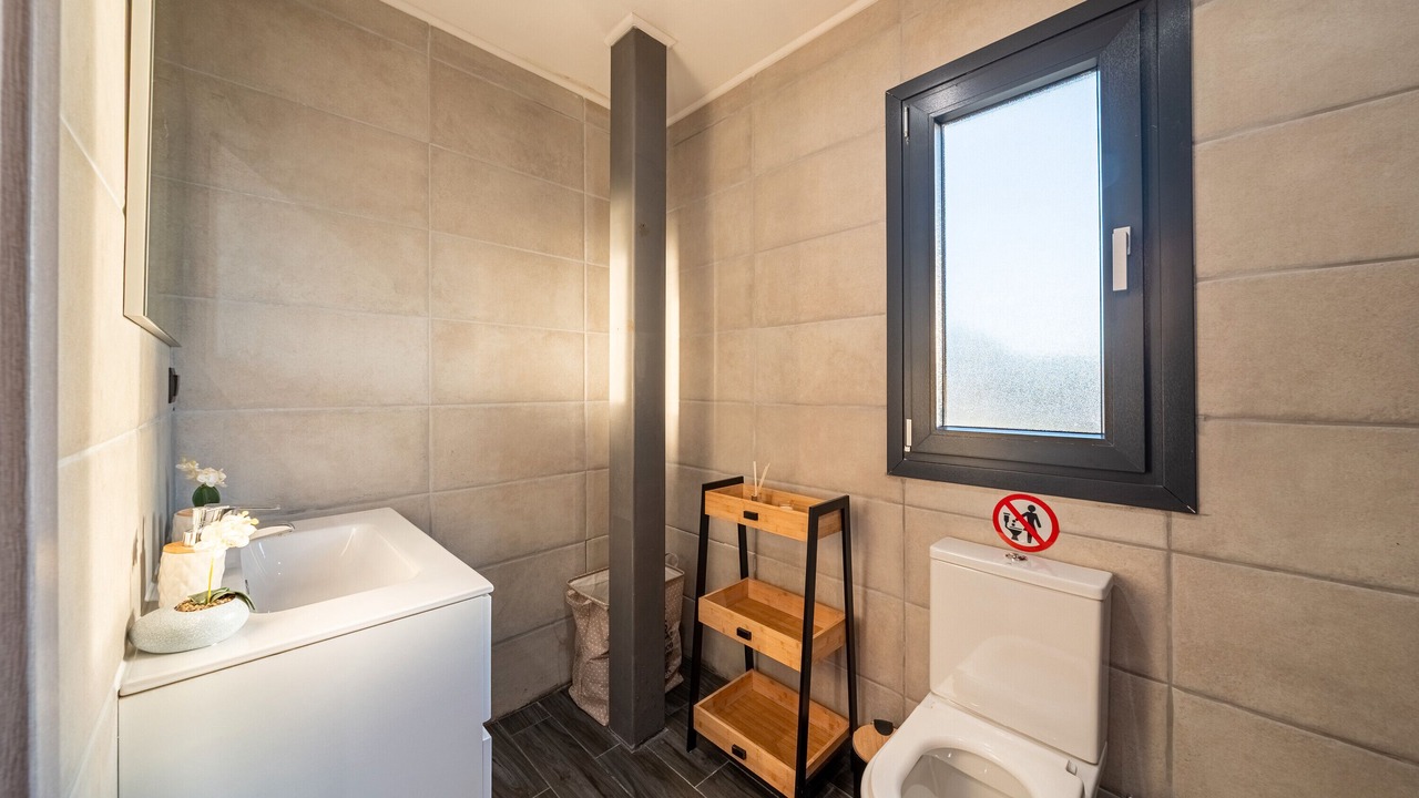 Photo of Bathroom in Lefkimmi