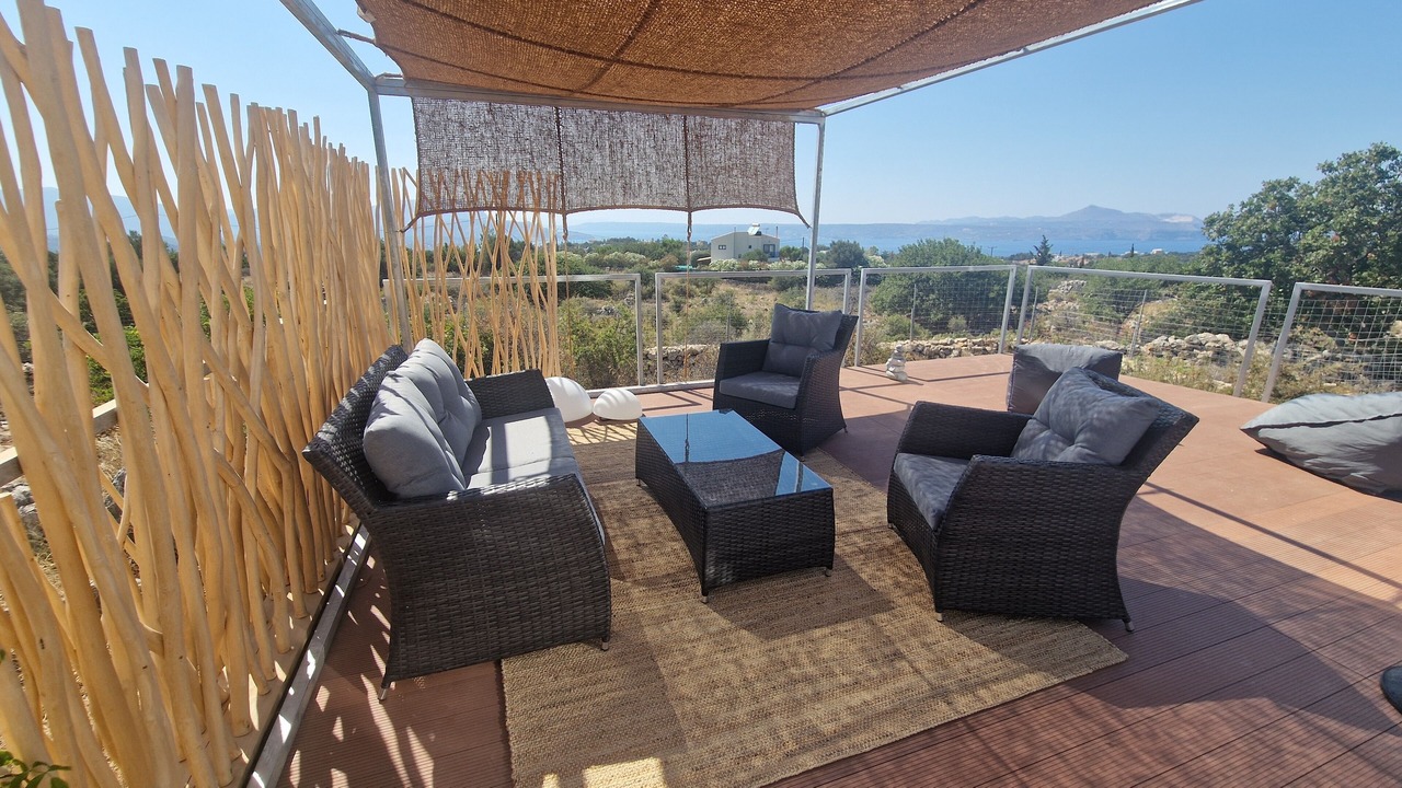 Photo of Patio Balcony in Drapanos