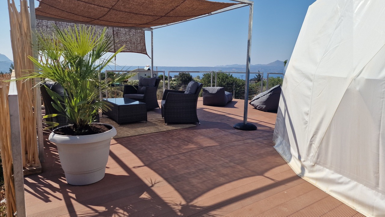 Photo of Patio Balcony in Drapanos