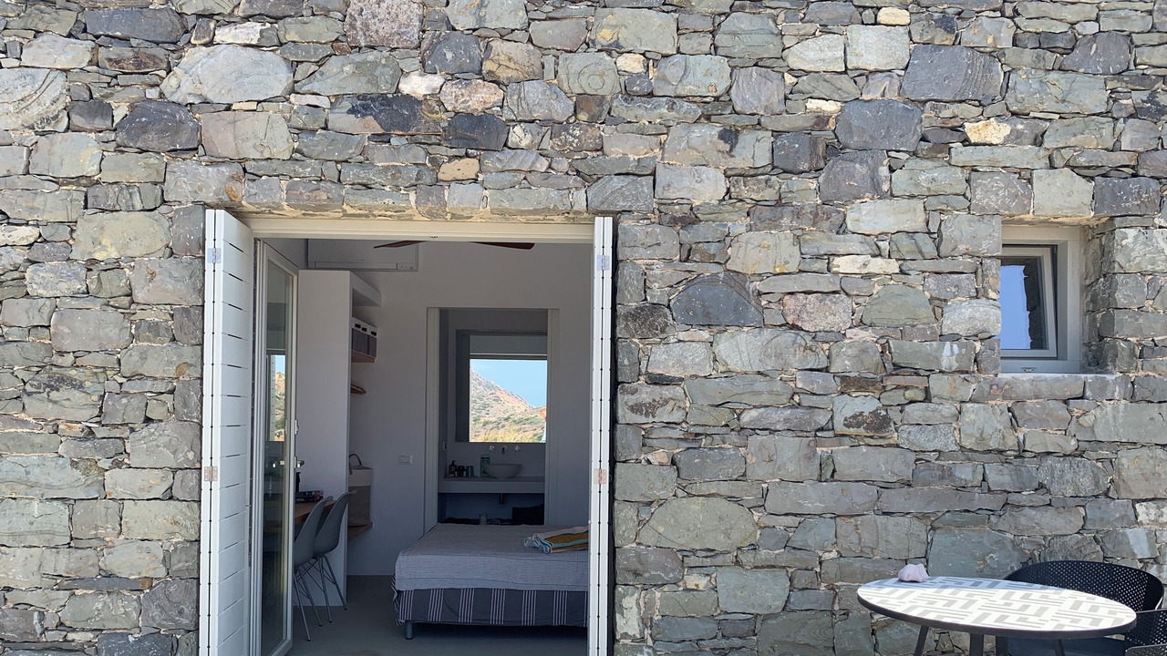 Photo of Bedroom in Milos