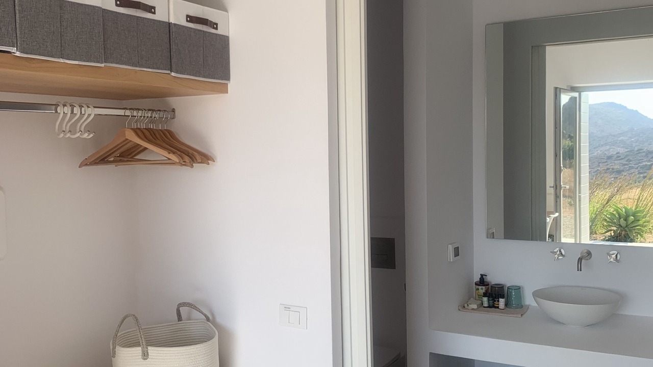 Photo of Bathroom in Milos