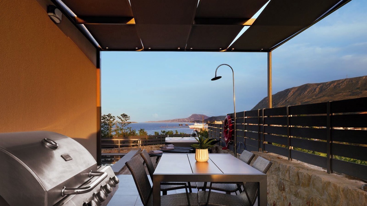 Photo of Outdoor in Souda