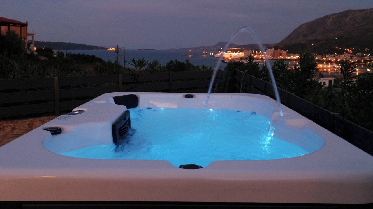 Photo of Outdoor in Souda