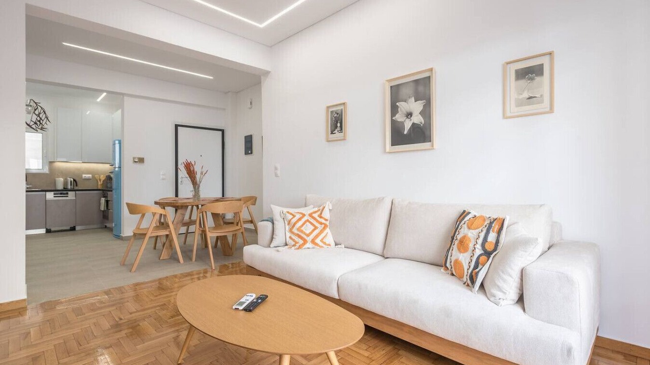 Photo of Livingroom in Filopappou