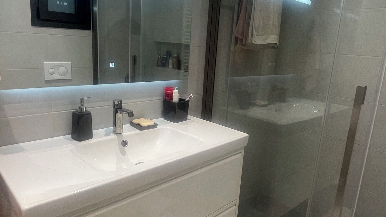Photo of Bathroom in Eretria