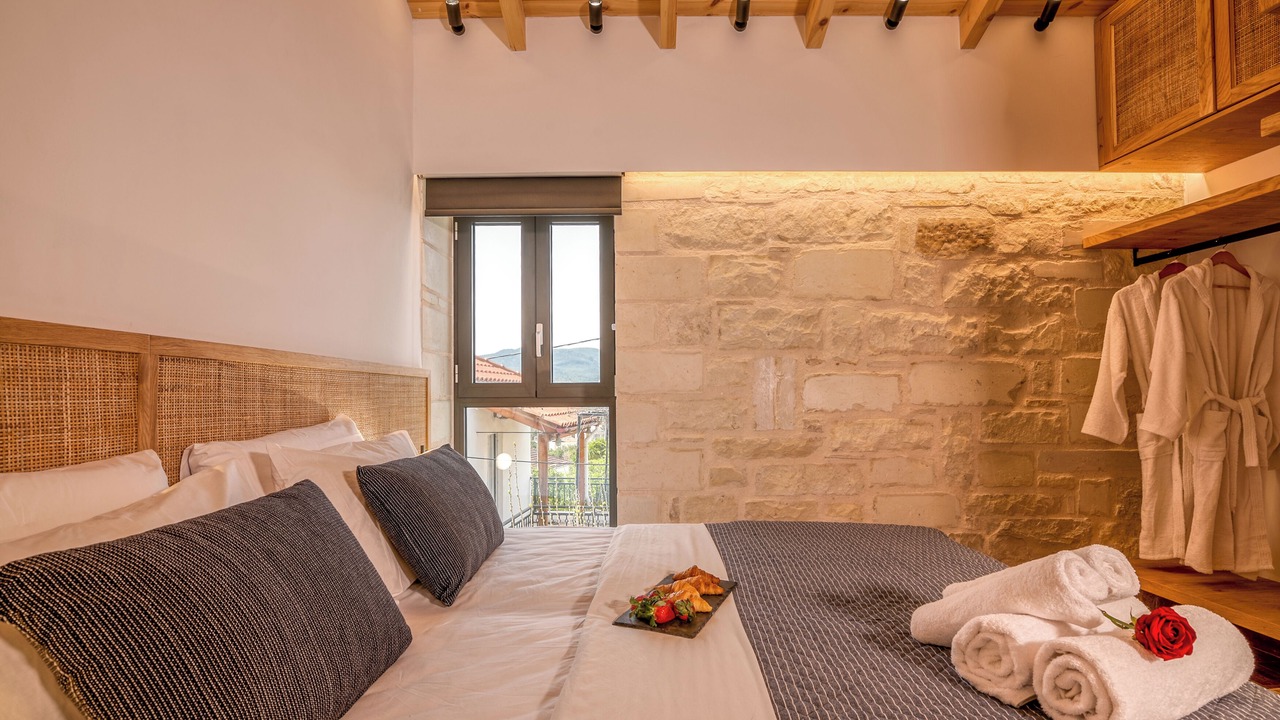 Photo of Bedroom in Armenoi
