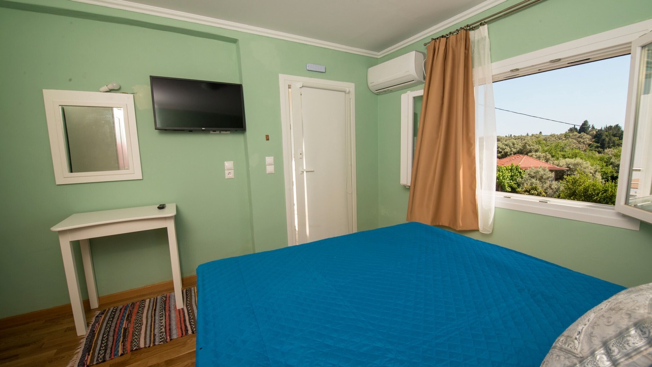 Photo of Bedroom in Sivros