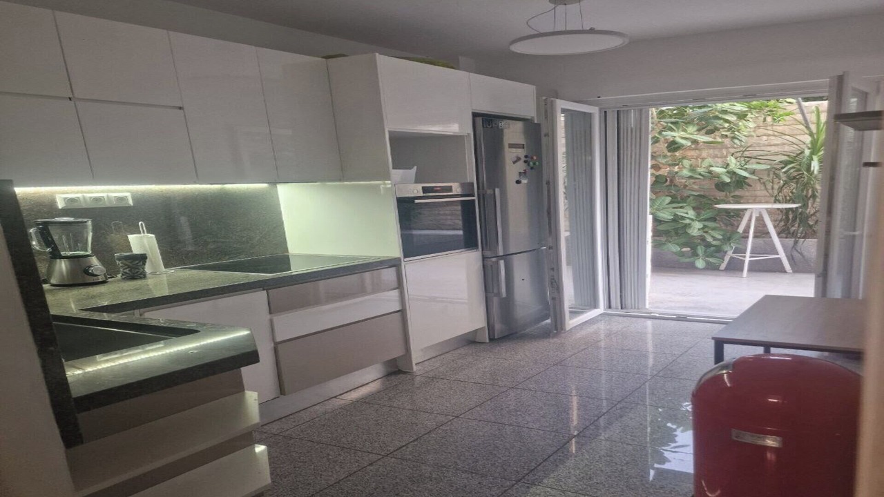 Photo of Kitchen in Ilioupoli