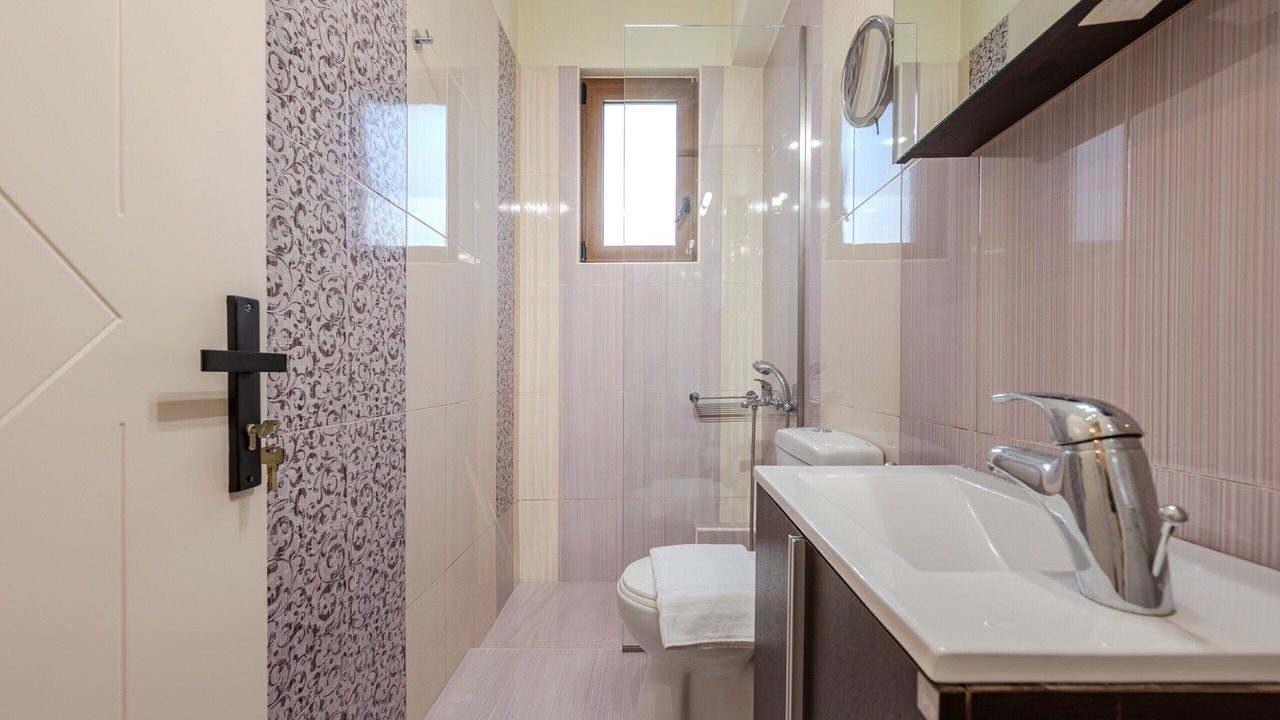 Photo of Bathroom in Prines