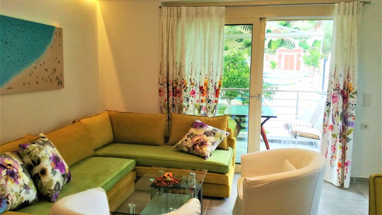 Photo of Livingroom in Plataria