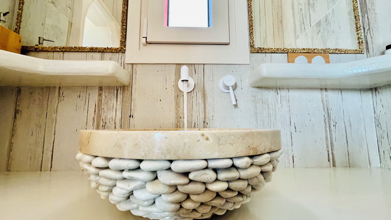 Photo of Bathroom in Milos