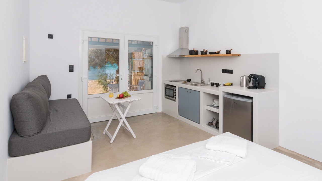 Photo of Bedroom in Milos