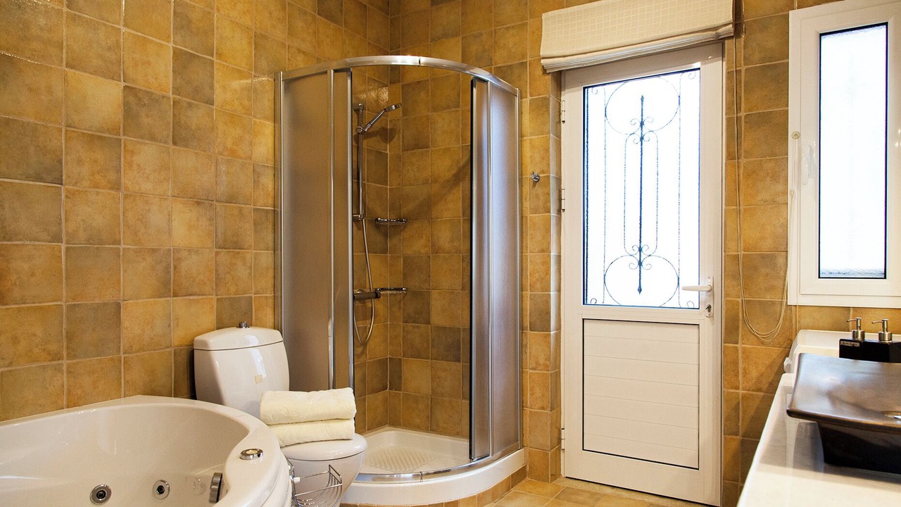 Photo of Bathroom in Fternon