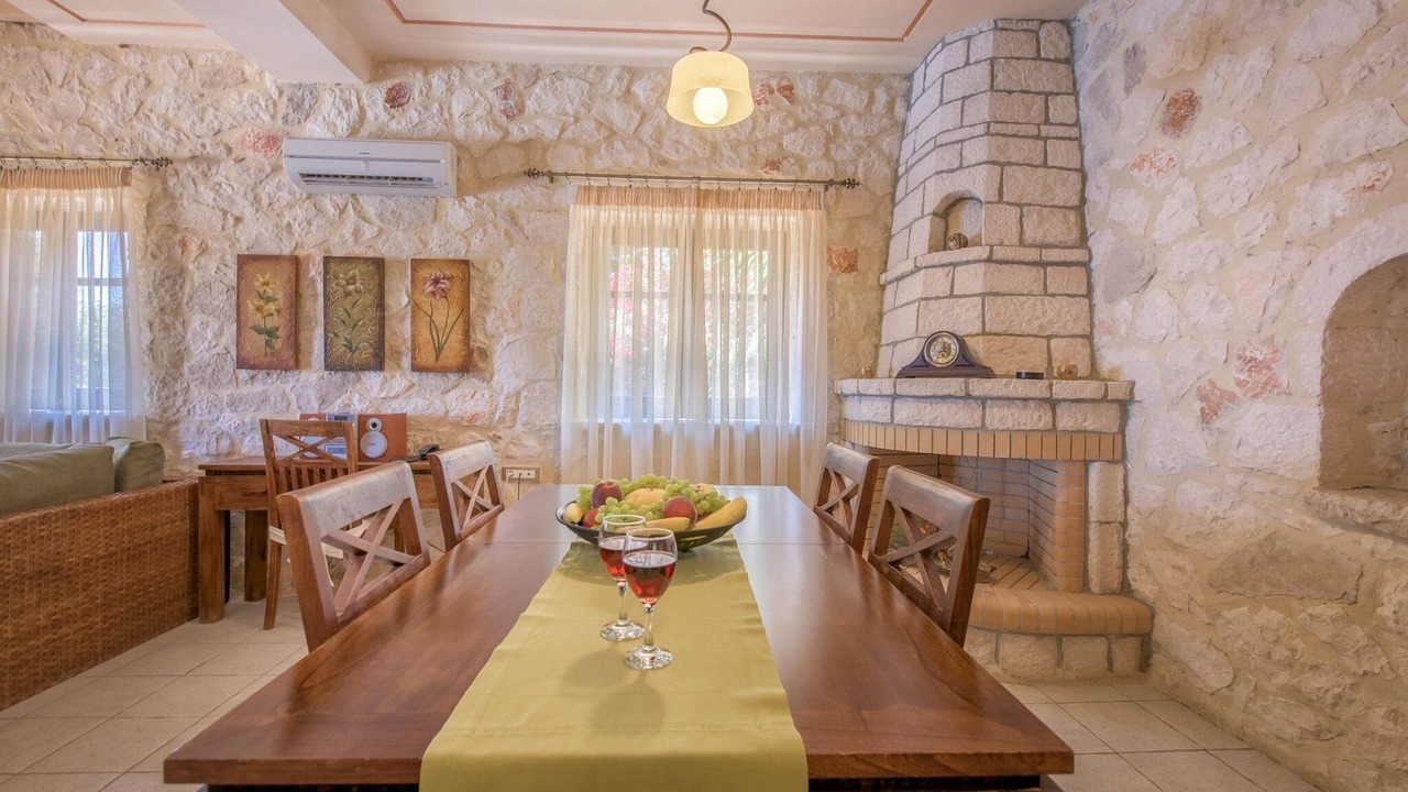 Photo of Others in Varvara