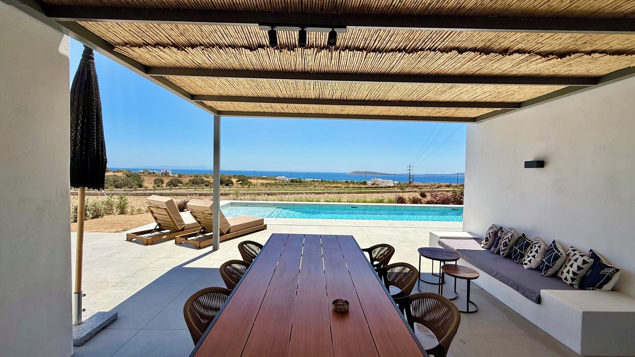 Photo of Outdoor in Aliki