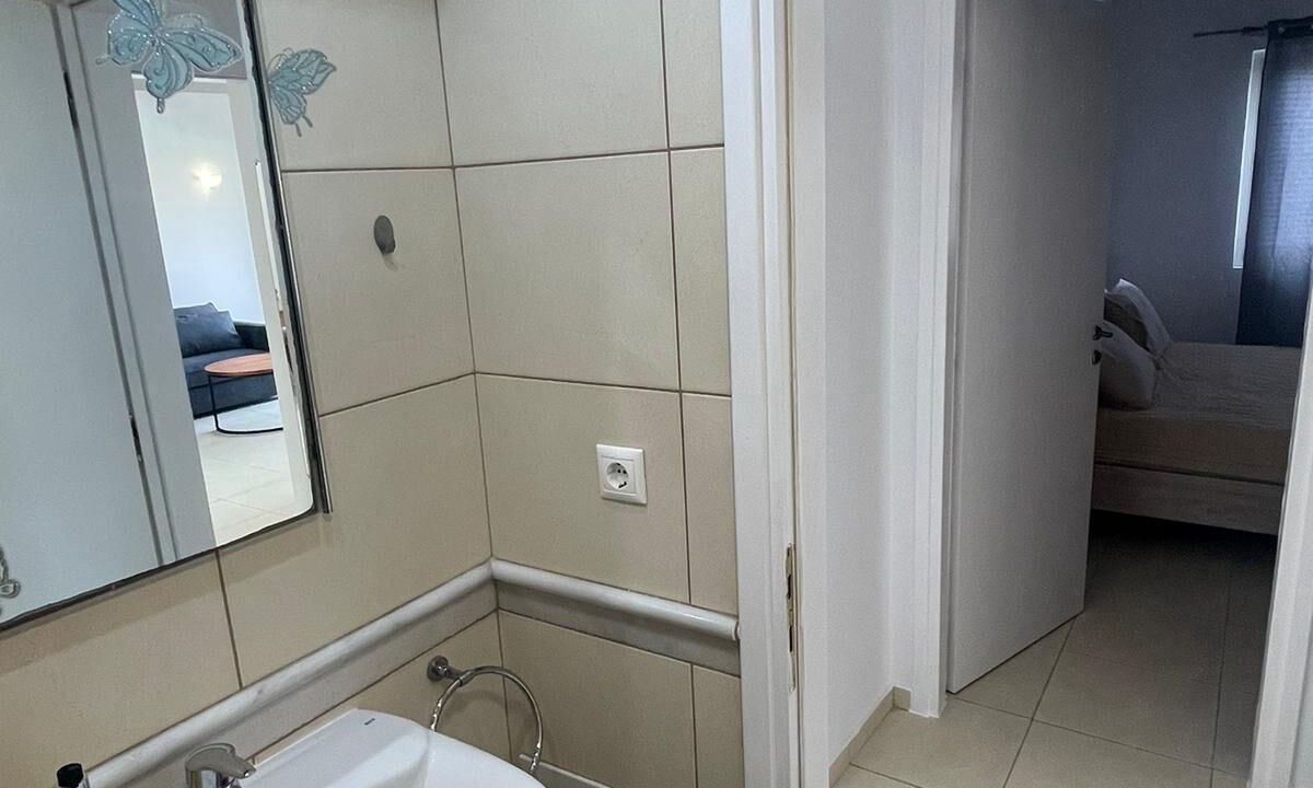 Photo of Bathroom in Pyrgos Psilonerou