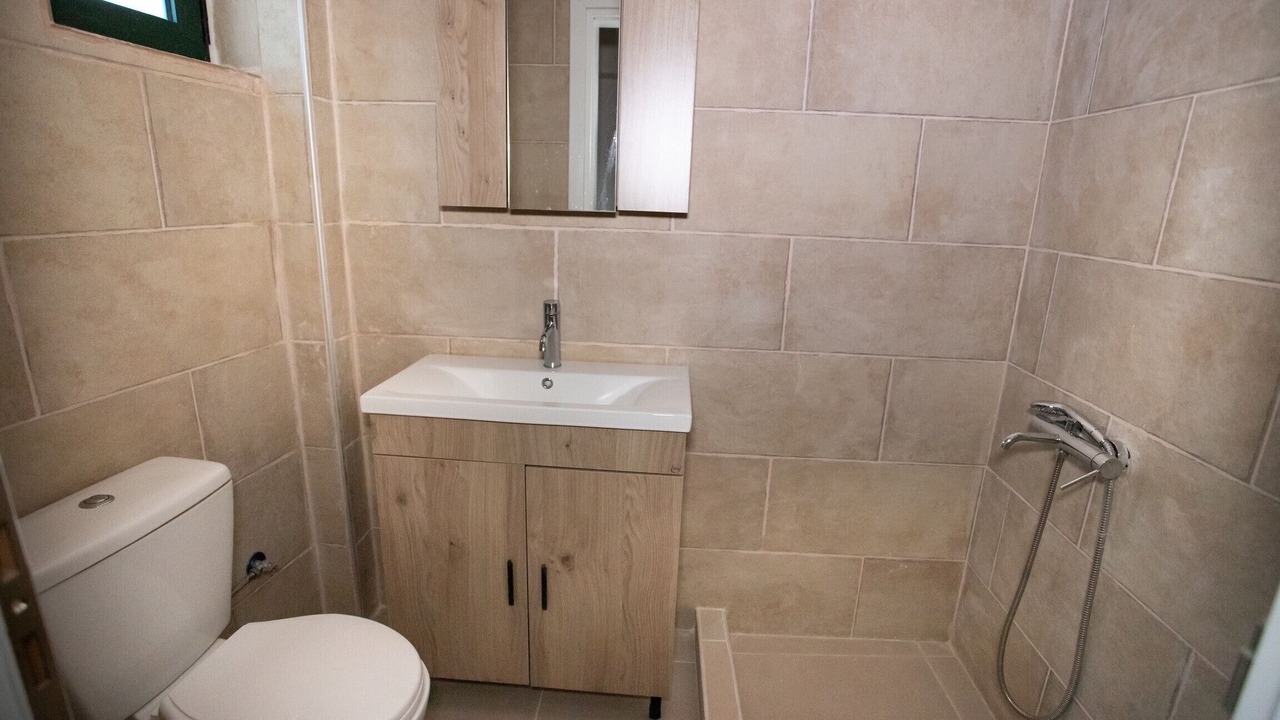 Photo of Bathroom in Omales