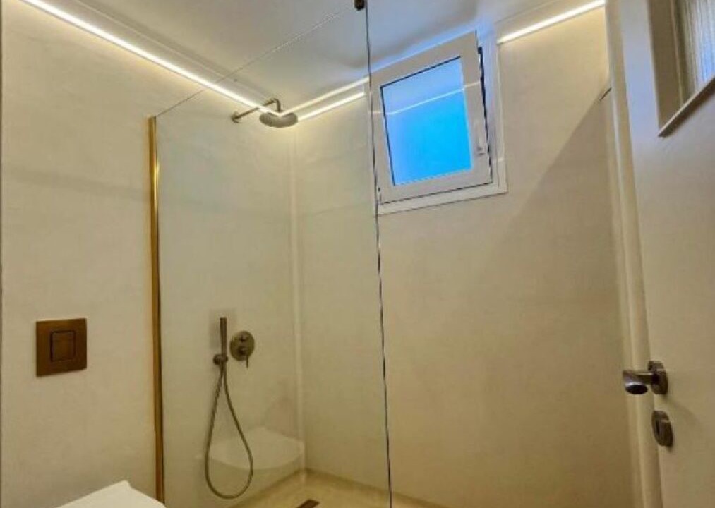 Photo of Bathroom in Platanias Town