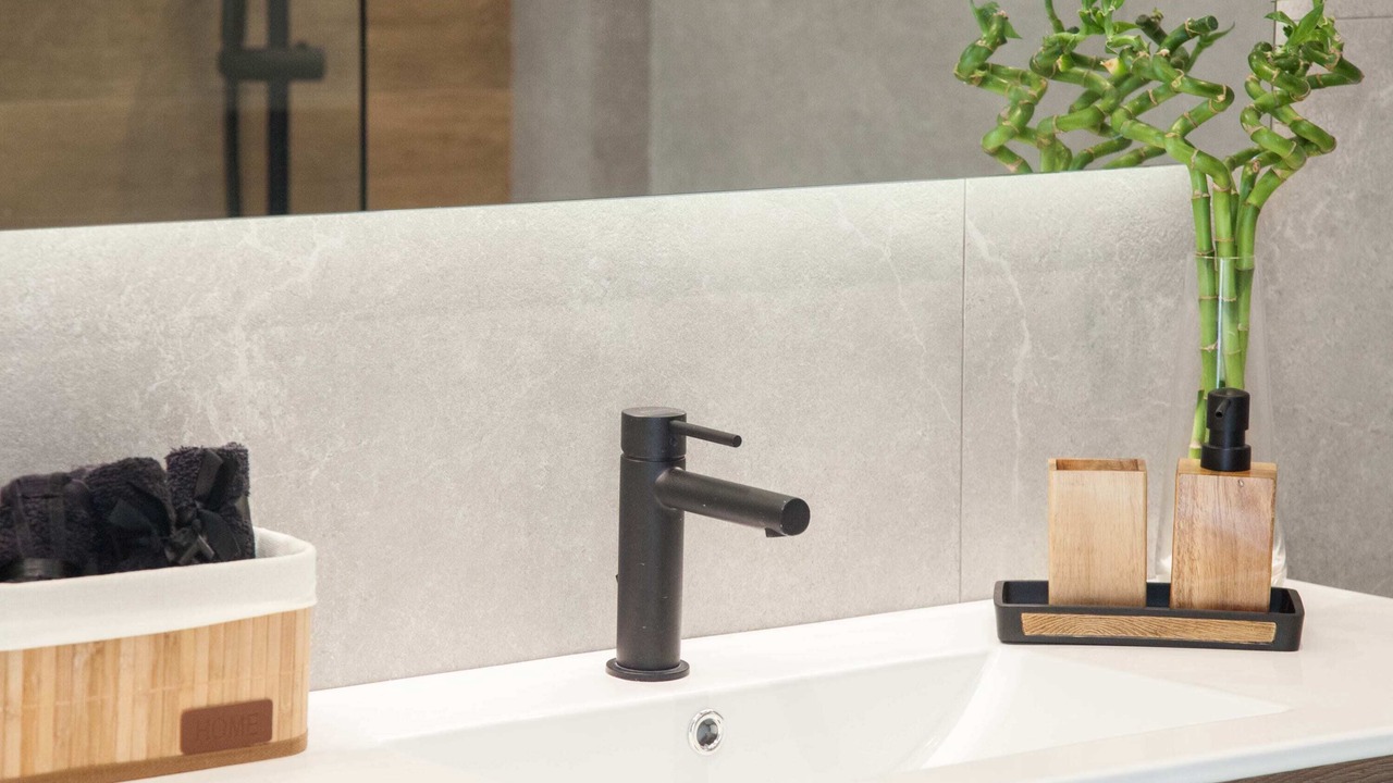 Photo of Bathroom in Alimos