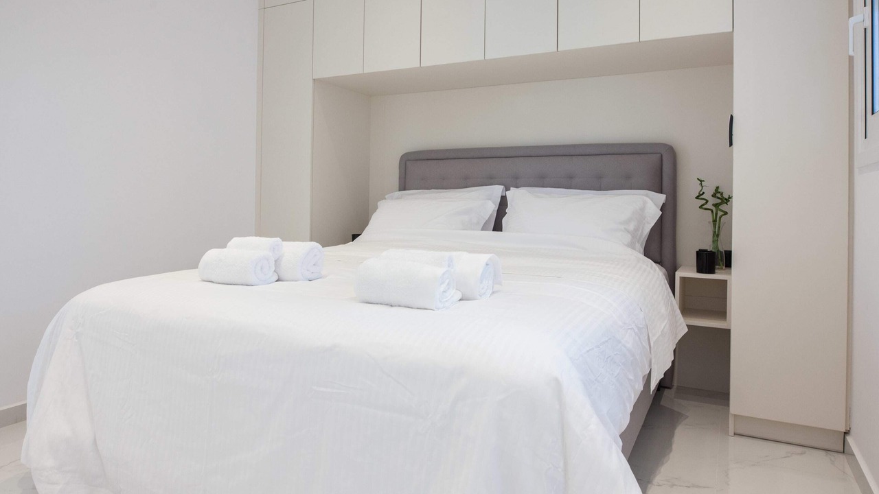 Photo of Bedroom in Alimos