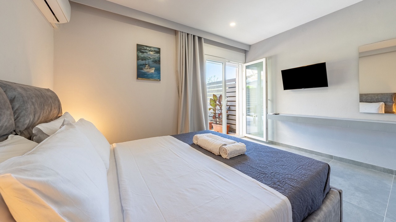 Photo of Bedroom in Molos