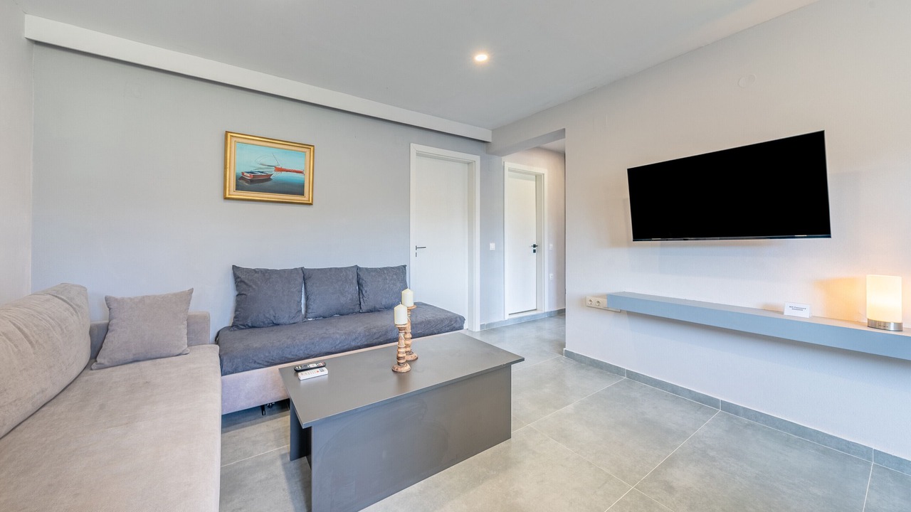 Photo of Livingroom in Molos