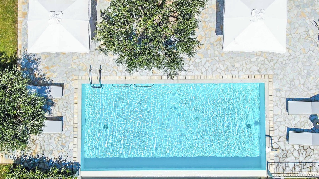 Photo of Outdoor in Perama