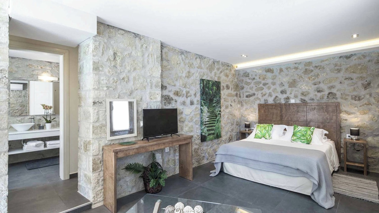 Photo of Bedroom in Perama