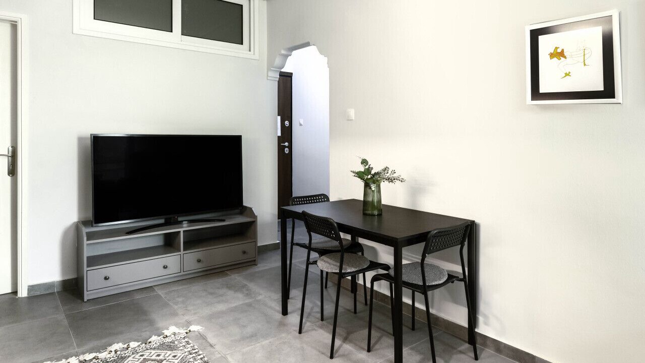 Photo of Bedroom in Exarhia
