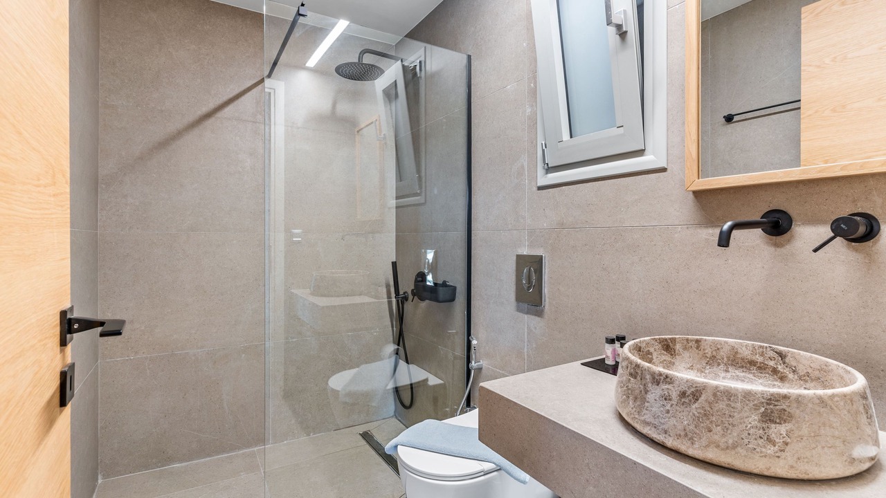 Photo of Bathroom in Episkopos