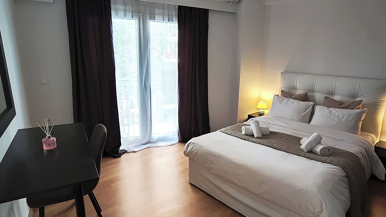 Photo of Bedroom in Exarhia