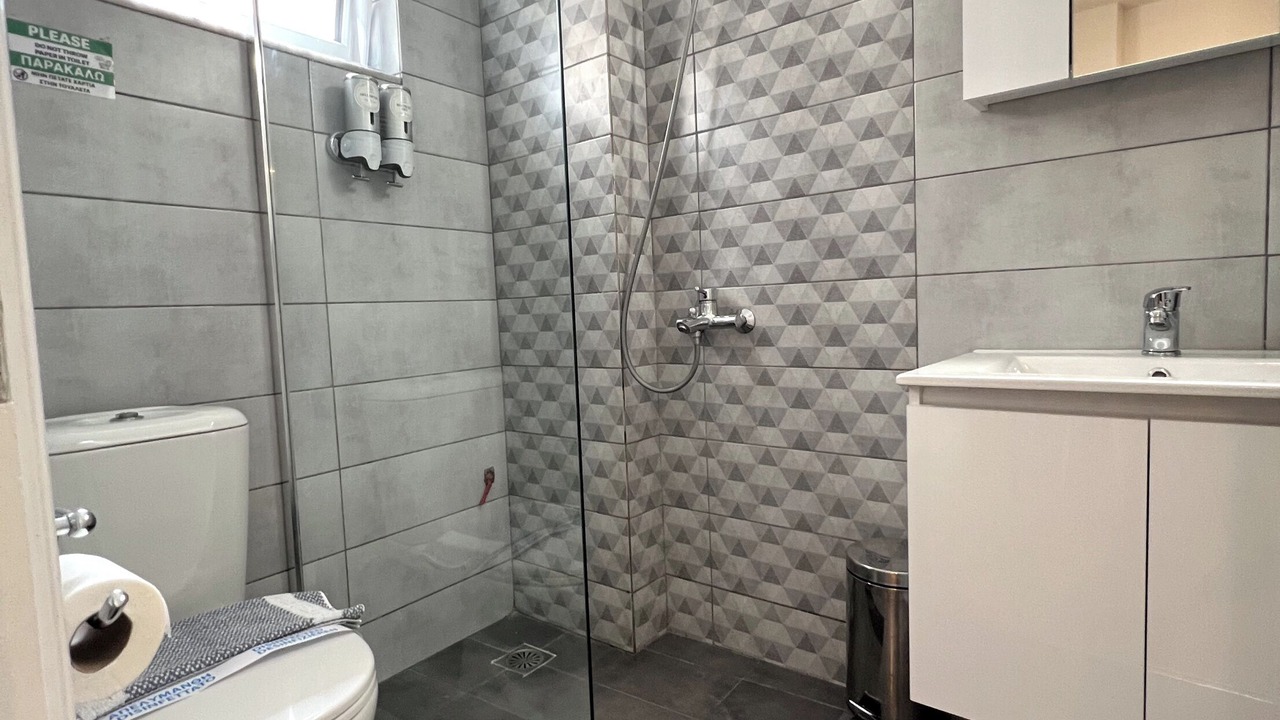 Photo of Bathroom in Exarhia
