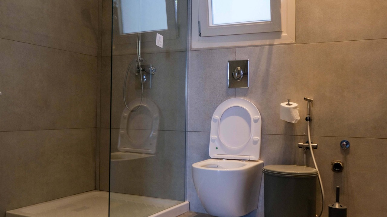 Photo of Bathroom in Marathokampos