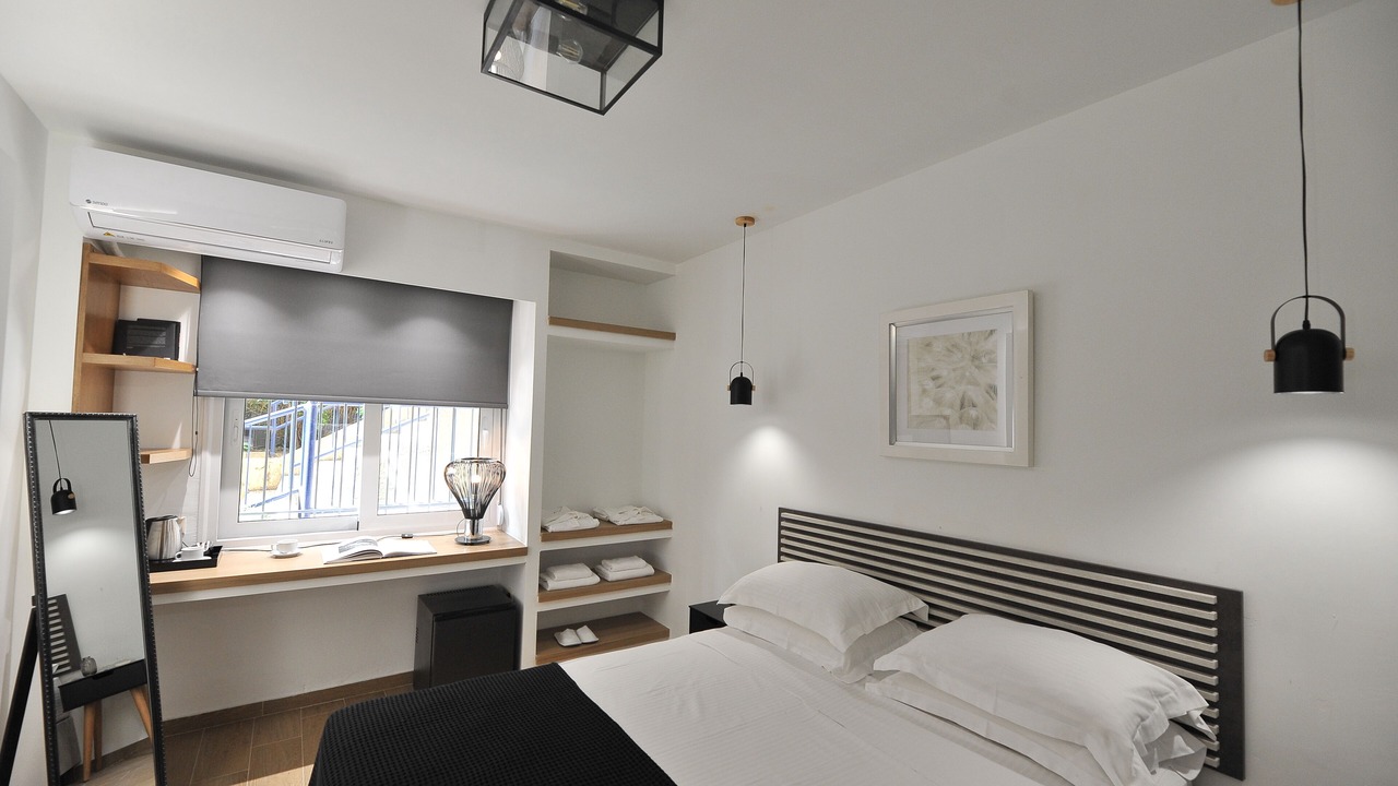 Photo of Bedroom in Exarhia