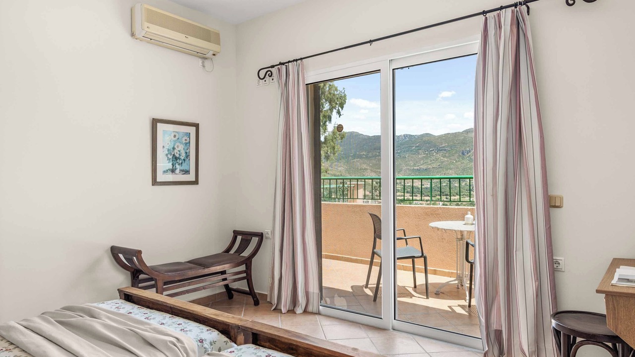 Photo of Bedroom in Kateleios