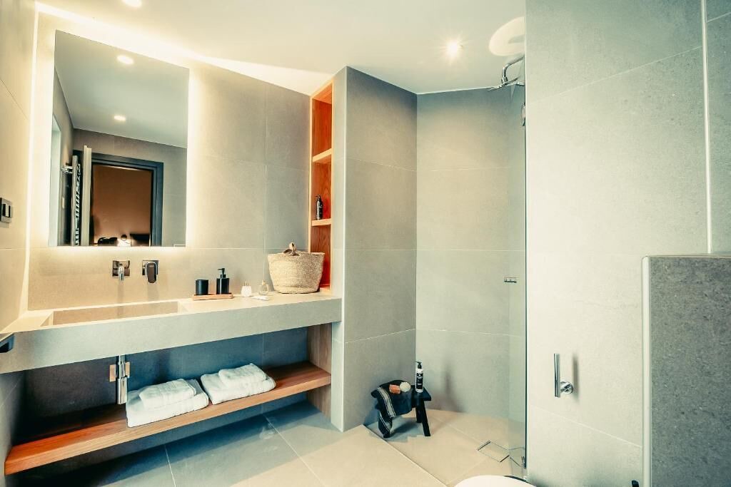 Photo of Bathroom in Nees Pagases