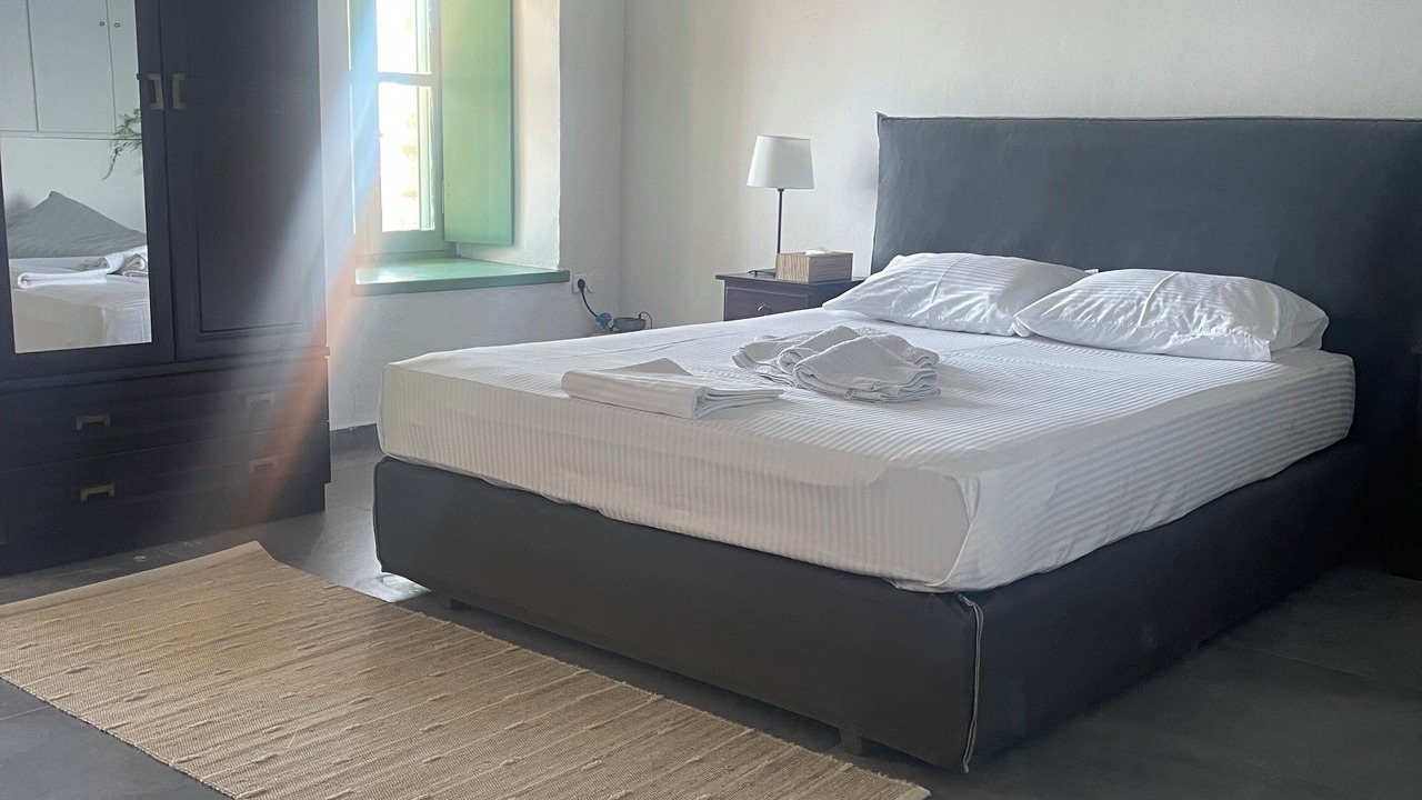 Photo of Bedroom in Diasella