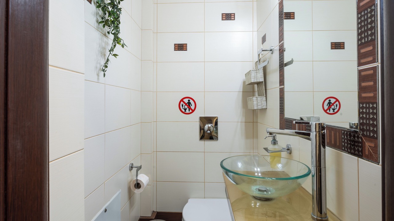 Photo of Bathroom in Kalyvia Thorikou