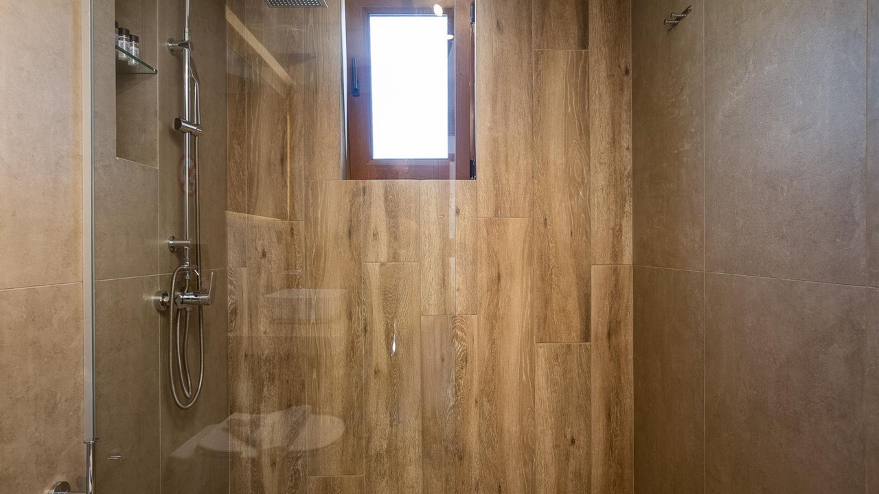 Photo of Bathroom in Prines