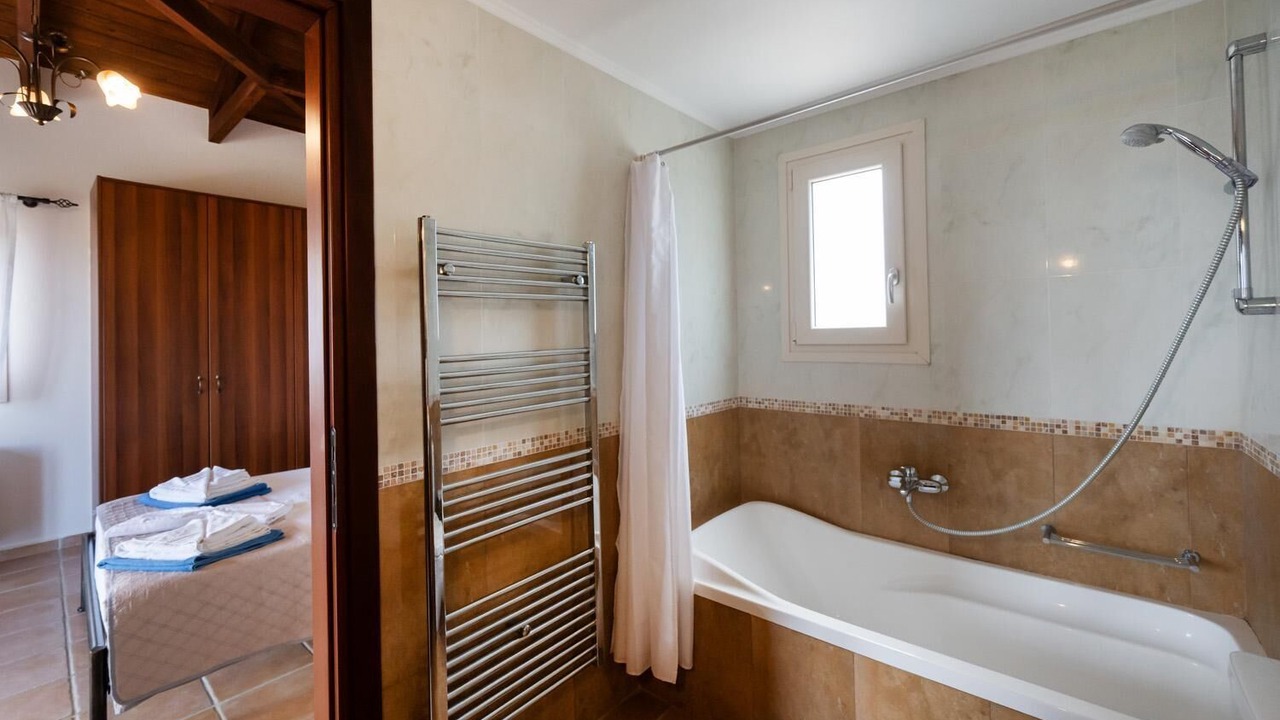 Photo of Bathroom in Kavallos