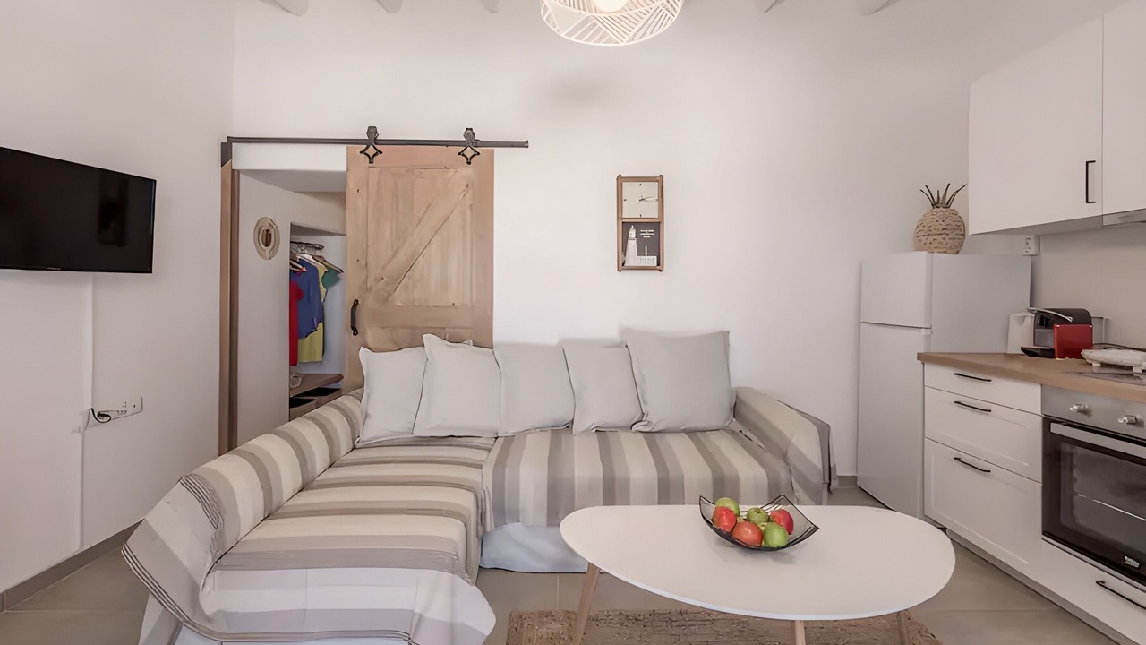 Photo of Livingroom in Milos