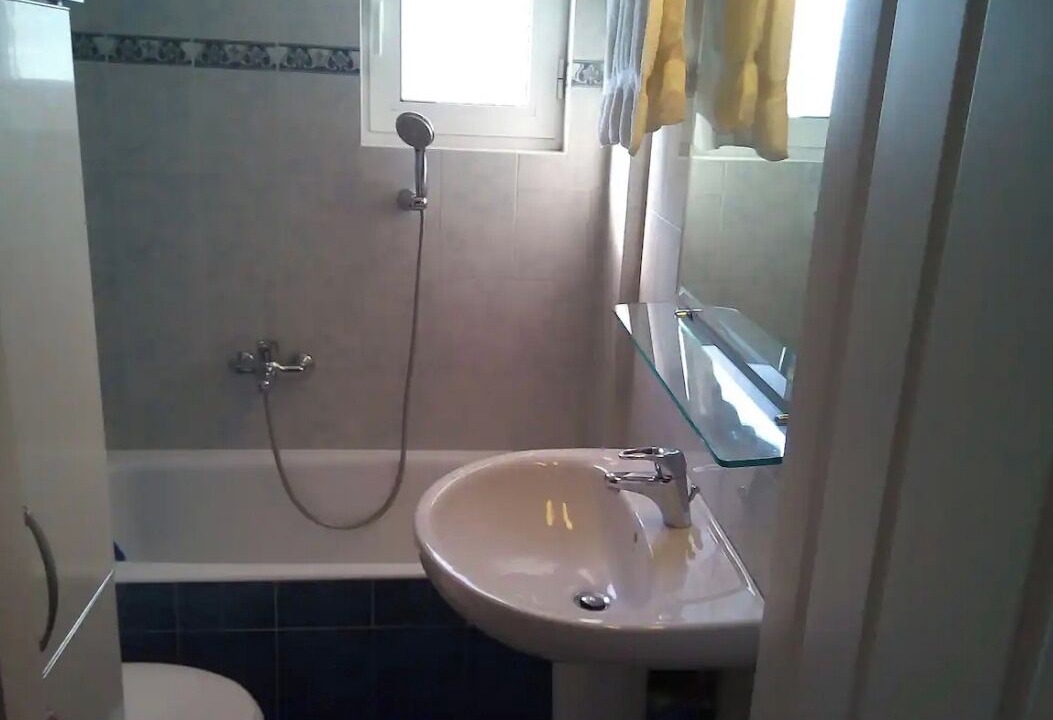 Photo of Bathroom in Kropia
