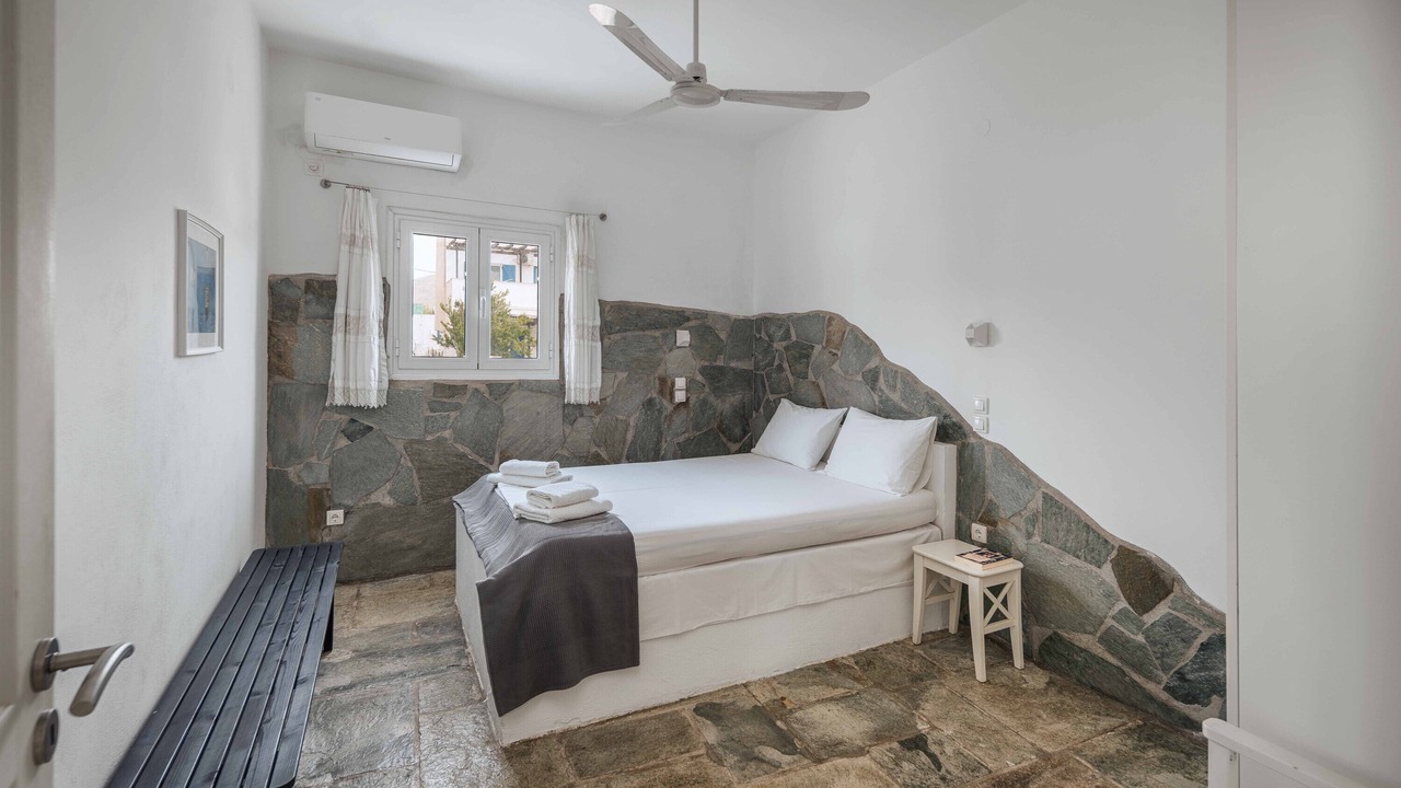 Photo of Bedroom in Serifos
