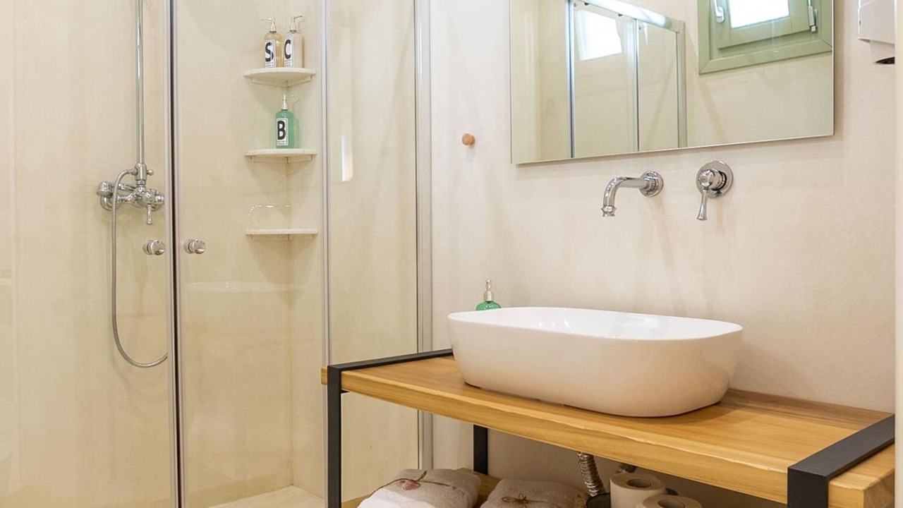 Photo of Bathroom in Zagora-Mouresi
