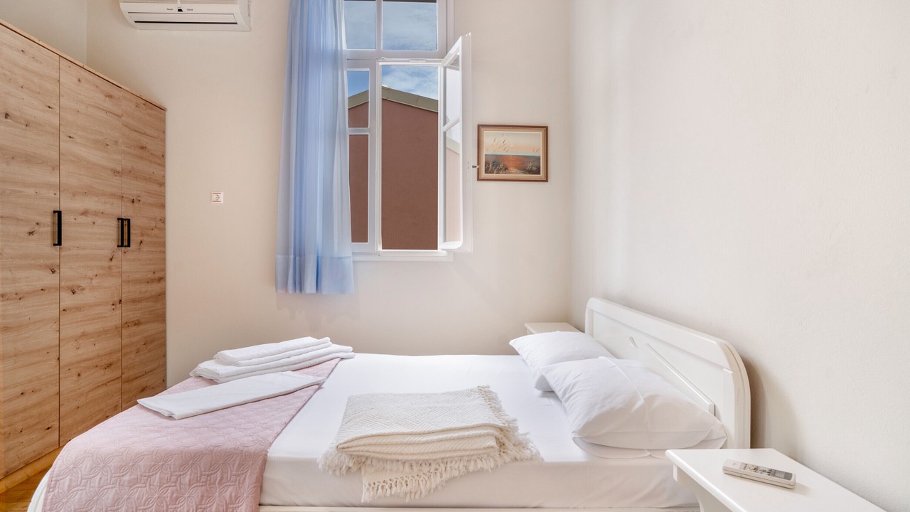 Photo of Bedroom in Sivros