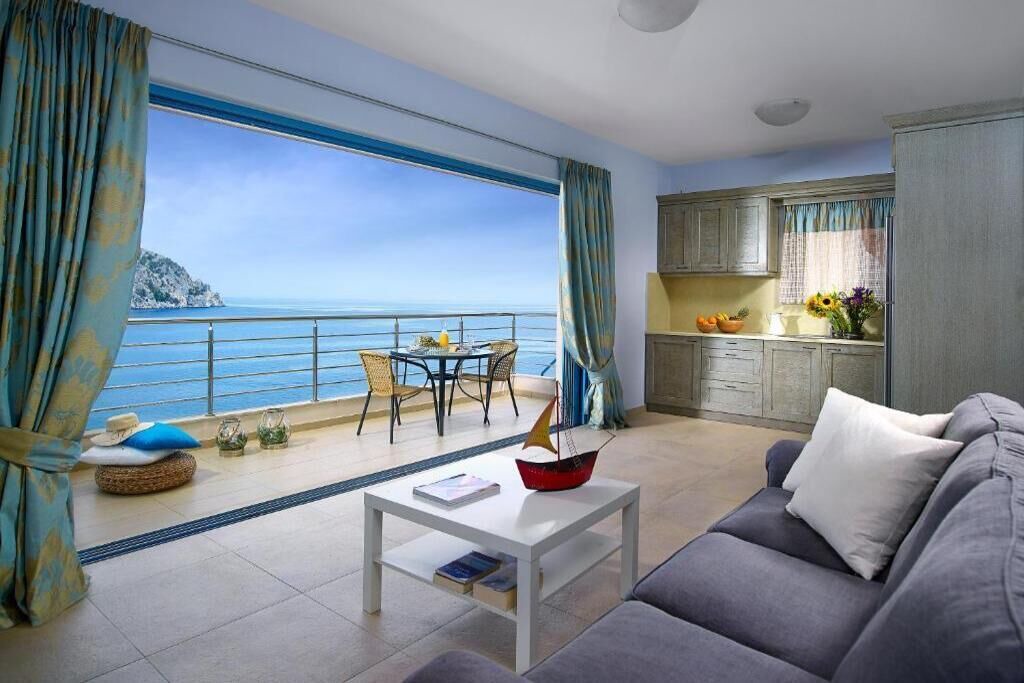 Photo of Livingroom in Pilio