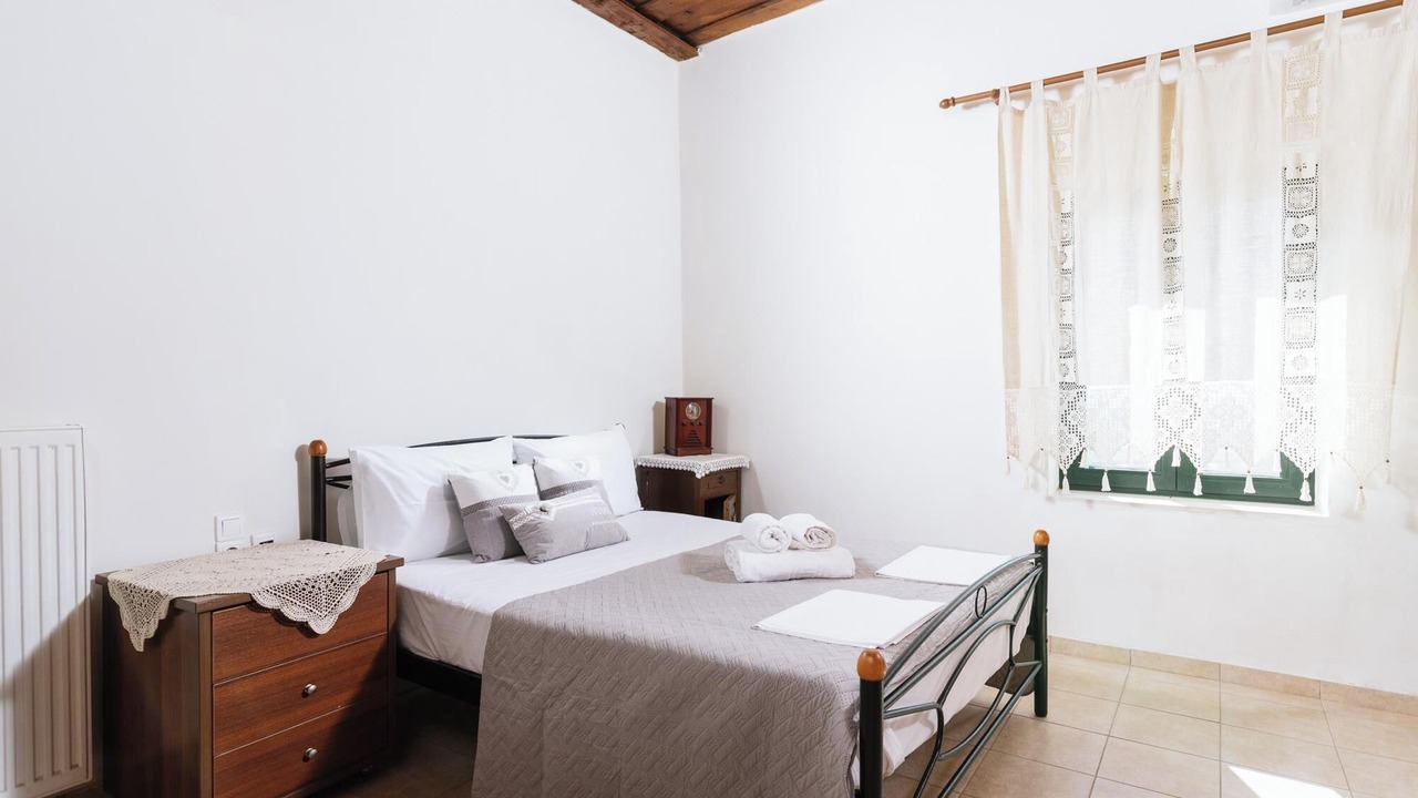 Photo of Bedroom in Alithini
