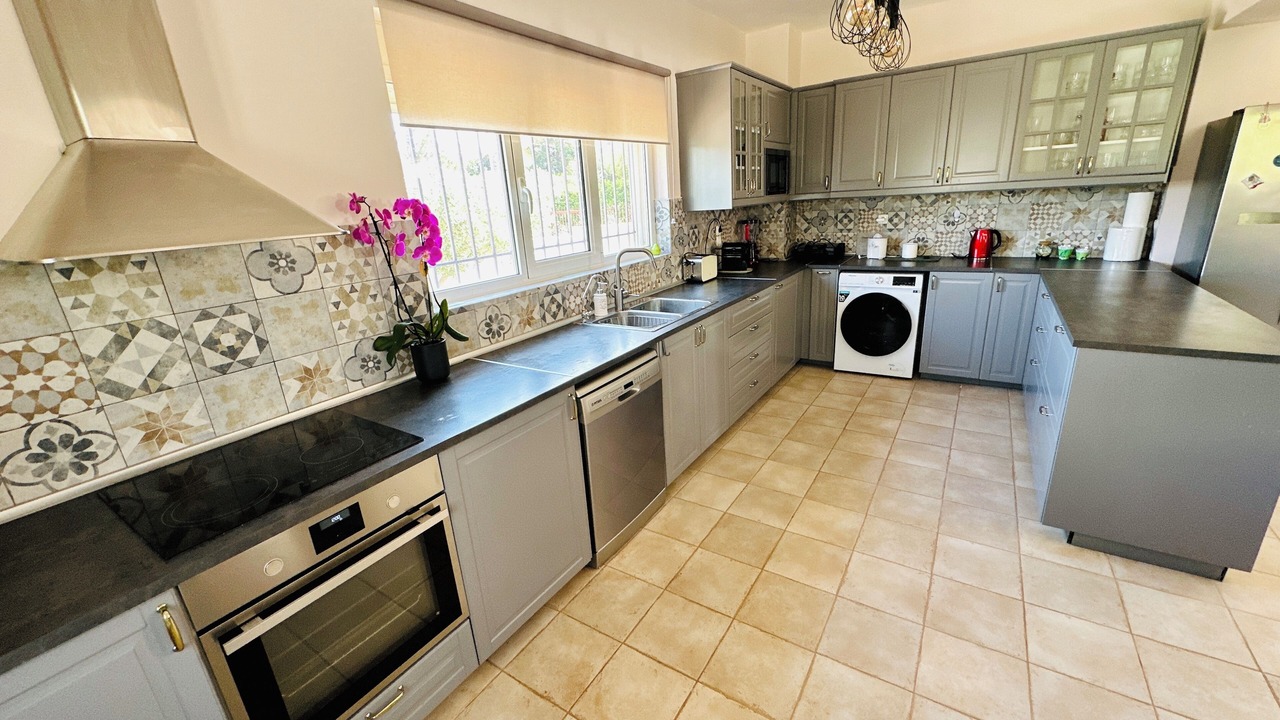 Photo of Kitchen in Anavyssos