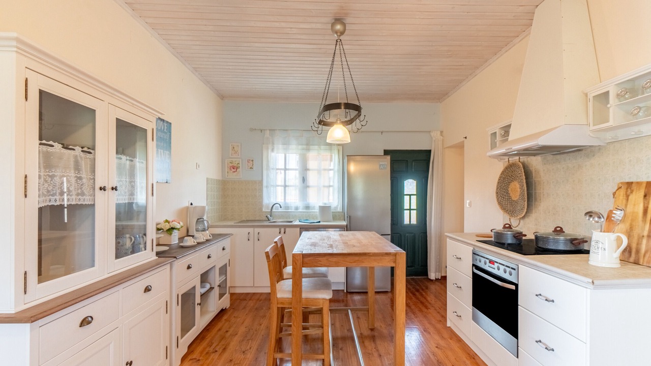 Photo of Kitchen in Notos